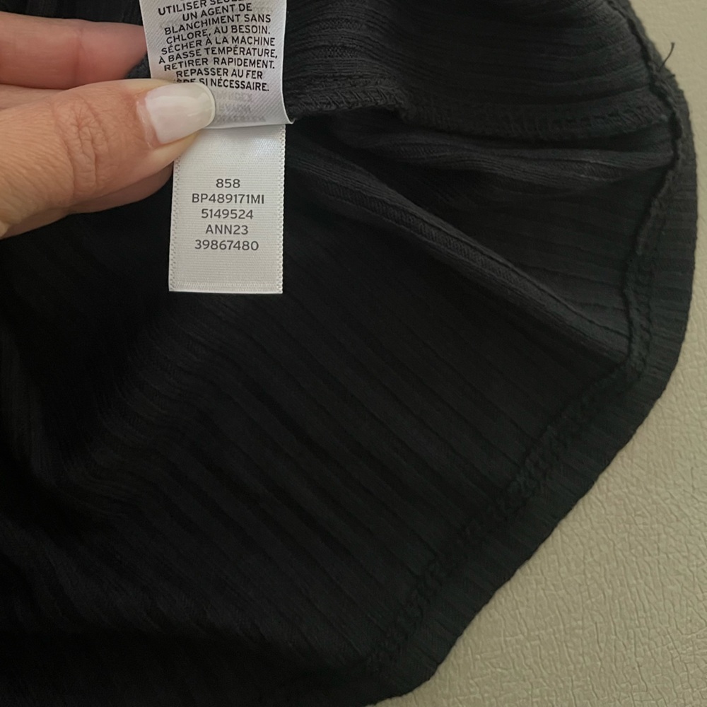 BP Black Ribbed Top - Picture 5 of 5